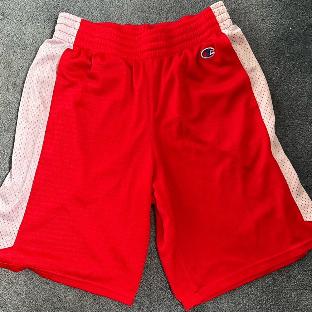 ✨FREE item w/purchase✨Men’s Red Champion Basketball Shorts